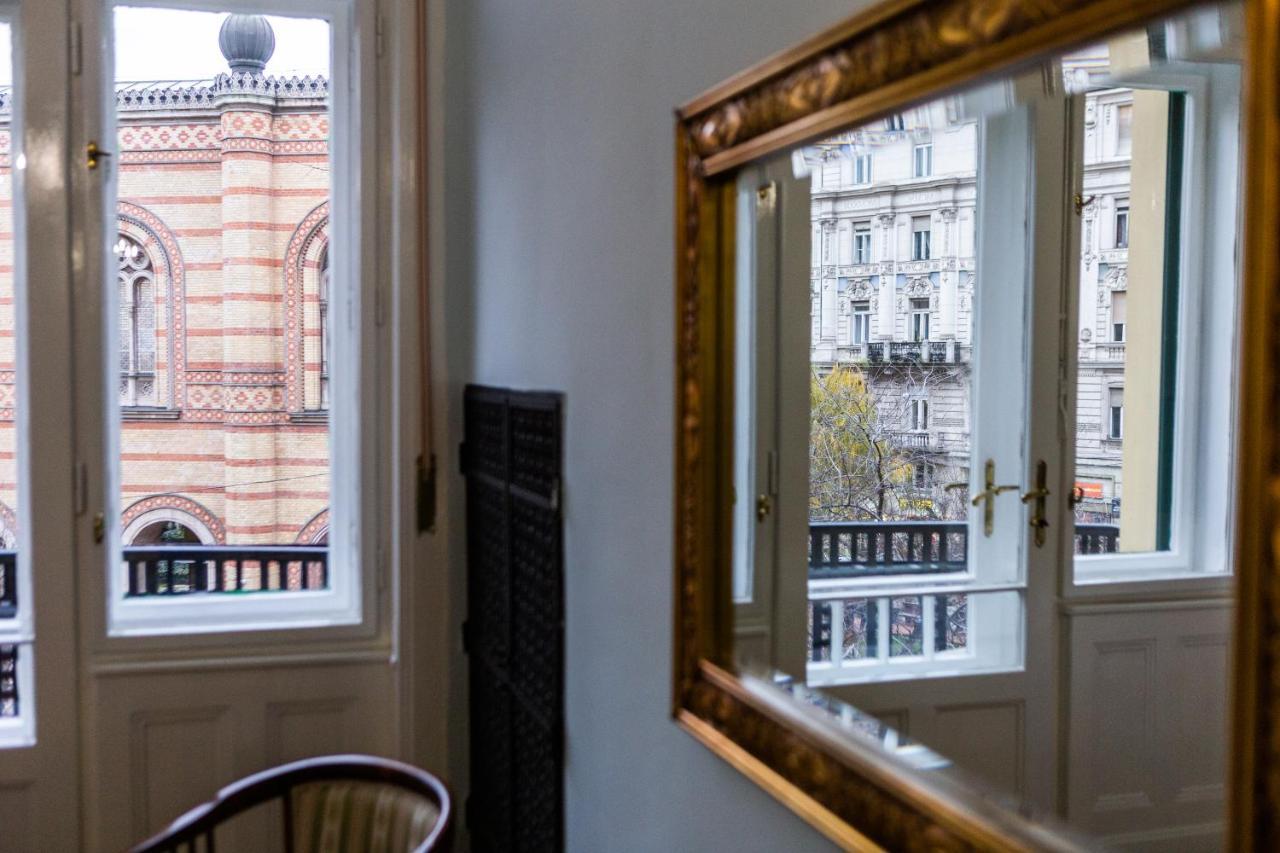 Luxury Downtown 3 Bedroom Apartment By Synagoge With Beautiful View Будапешт Экстерьер фото