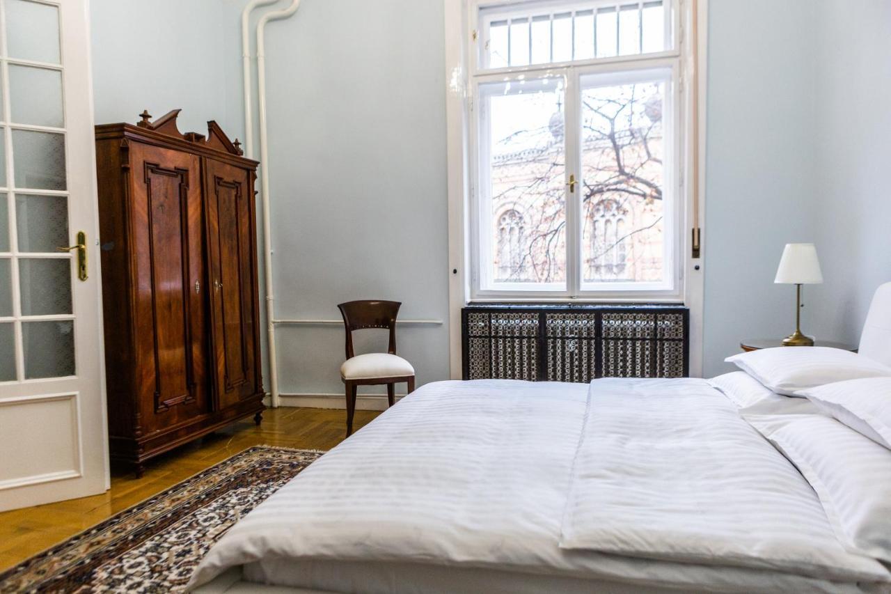 Luxury Downtown 3 Bedroom Apartment By Synagoge With Beautiful View Будапешт Экстерьер фото